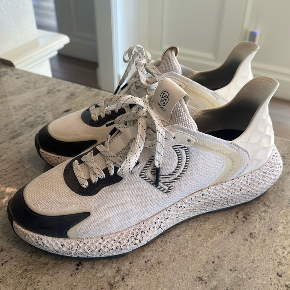 Men’s GFORE size 11